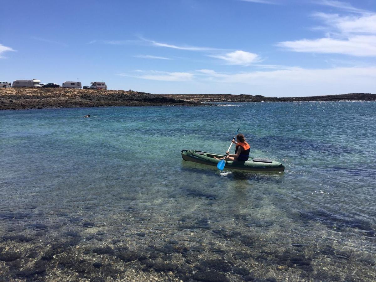Casa Las Nasas Lägenhet Cotillo Exteriör bild